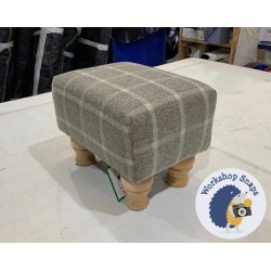 Arden Plain Top Footstool 33 x 23cm (13 x 9") Wool Check Hessian - 4ins Turned Natural Leg 4938 Arden Plain Top Footstool 33 x 23cm (13 x 9") Wool Check Hessian - 4ins Turned Natural Leg 4938