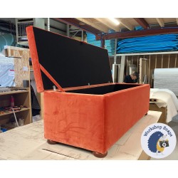 Sherwood Shallow Buttoned & Piped Lid Ottoman 152 x 53cm (60 x 21") COM Elitis Palatine - 1.5ins Dark Bun Foot - 234296