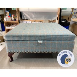 Bedgebury Shallow Buttoned & Piped Lid Medium Depth Storage Footstool 91 x 91cm (36 x 36") Wool Check Powder - Full Vintage Studs - 6" Queen Anne Mahogany Leg 5395