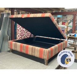 Heartwood Plain & Piped Lid Medium Depth Storage Footstool 122 x 122cm (48 x 48") Geometric Stripe Earth - 5ins Turned Oak Leg 6034